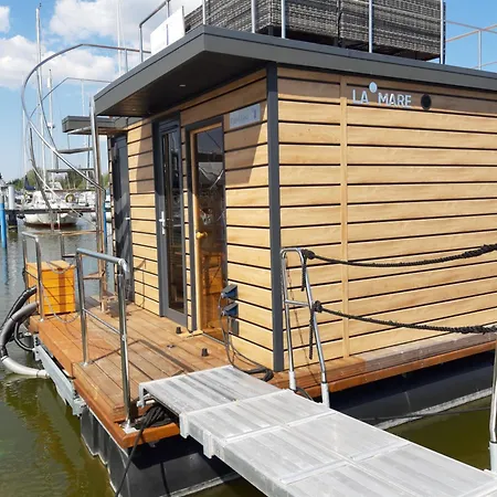 Botel Hausboot Fjord Lyra Mit Biosauna In